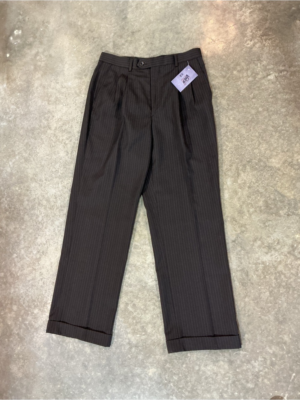 Bertucci Black Pinstripe Dress Pants Men’s 32x30 Cuffed Career Modern Classic